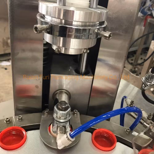 Machine automatique d'assemblage de ouate de doublure de capuchon de couverture de soins de la peau de bouchon de bouteille de couvercle en plastique